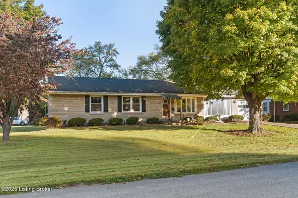 2800 Sharon Way, Louisville, KY 40220