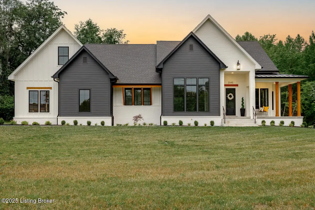 2045 W Rhudes Creek Rd, Elizabethtown, KY 42701 - Image #1