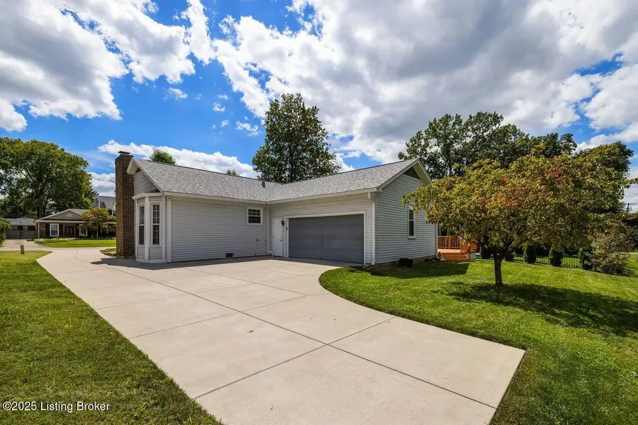 1826 Arboro Pl, Louisville, KY 40220 - Image #3