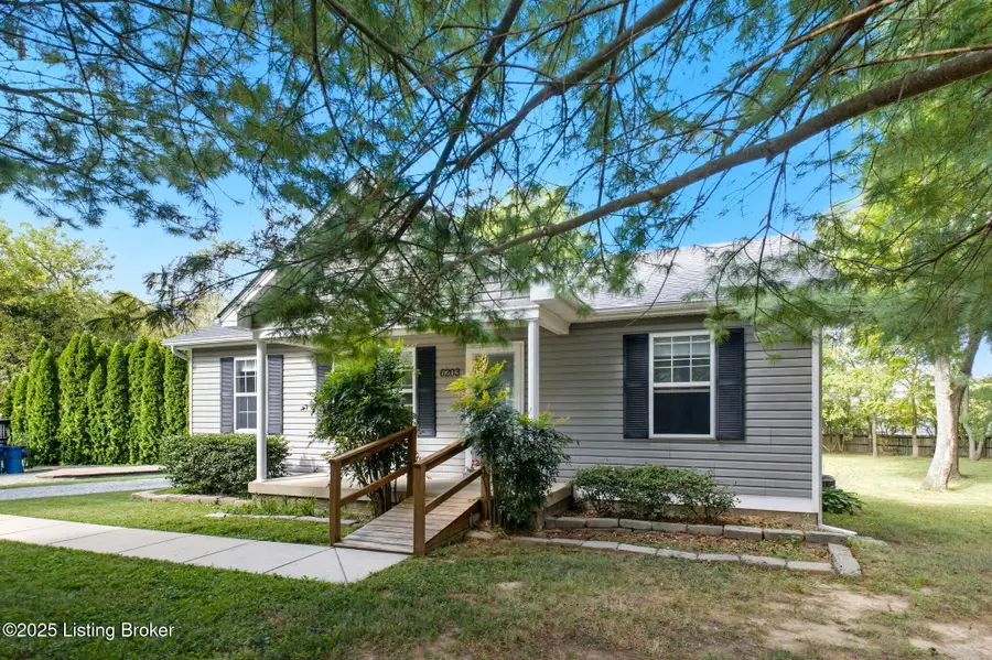 6203 Hillcrest Ct, Crestwood, KY 40014 - Image #3