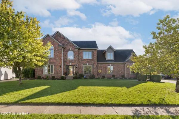 909 Woodland Heights Dr, Louisville, KY 40245