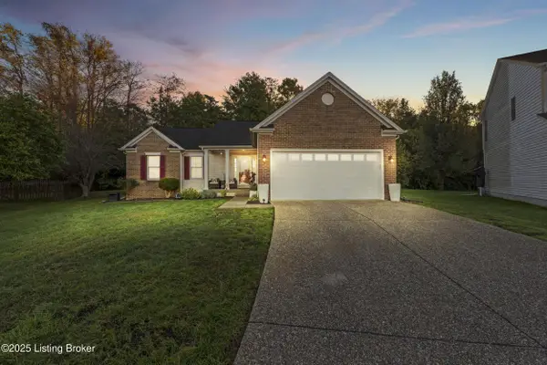 5406 Wild Horse Ct, Louisville, KY 40229