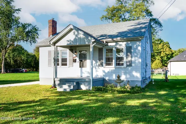 8806 Thompson Ln, Louisville, KY 40258