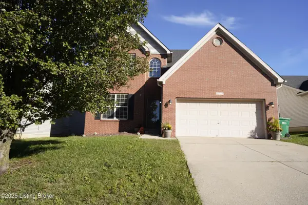 15713 Beckley Hills Dr, Louisville, KY 40245