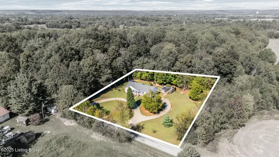 7074 Dripping Springs Rd, Smiths Grove, KY 42171 - Image #2