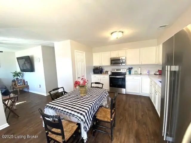 164 W Owen St, Eminence, KY 40019 - Image #3