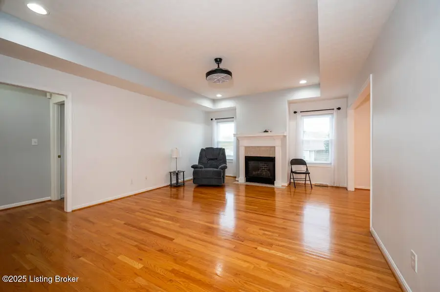 1411 Amanda Jo Dr, Elizabethtown, KY 42701 - Image #2