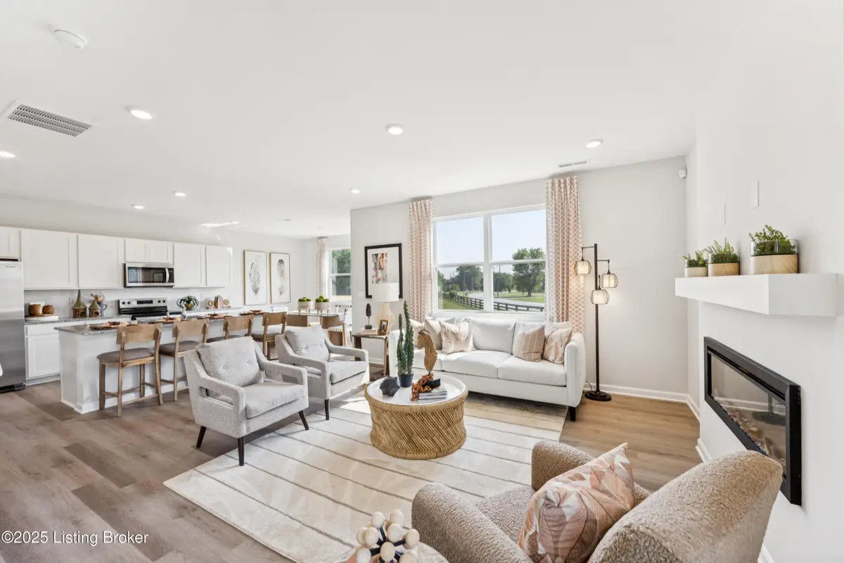 584 Zelcova Dr, Eminence, KY 40019 - Image #1