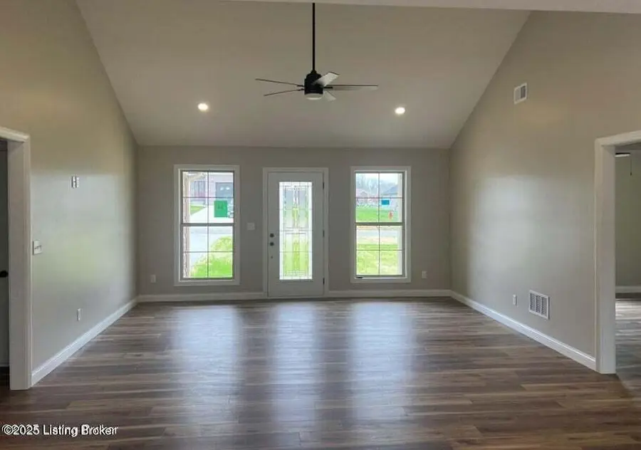 215 Open Meadow Dr, Bardstown, KY 40004 - #2