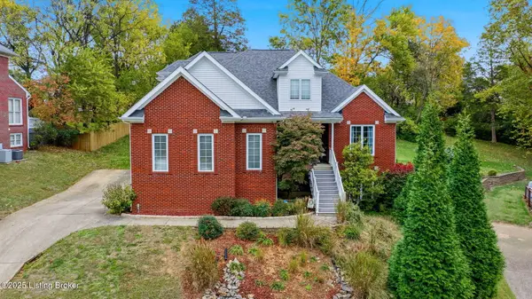 4305 Lost Spring Ct, Louisville, KY 40241