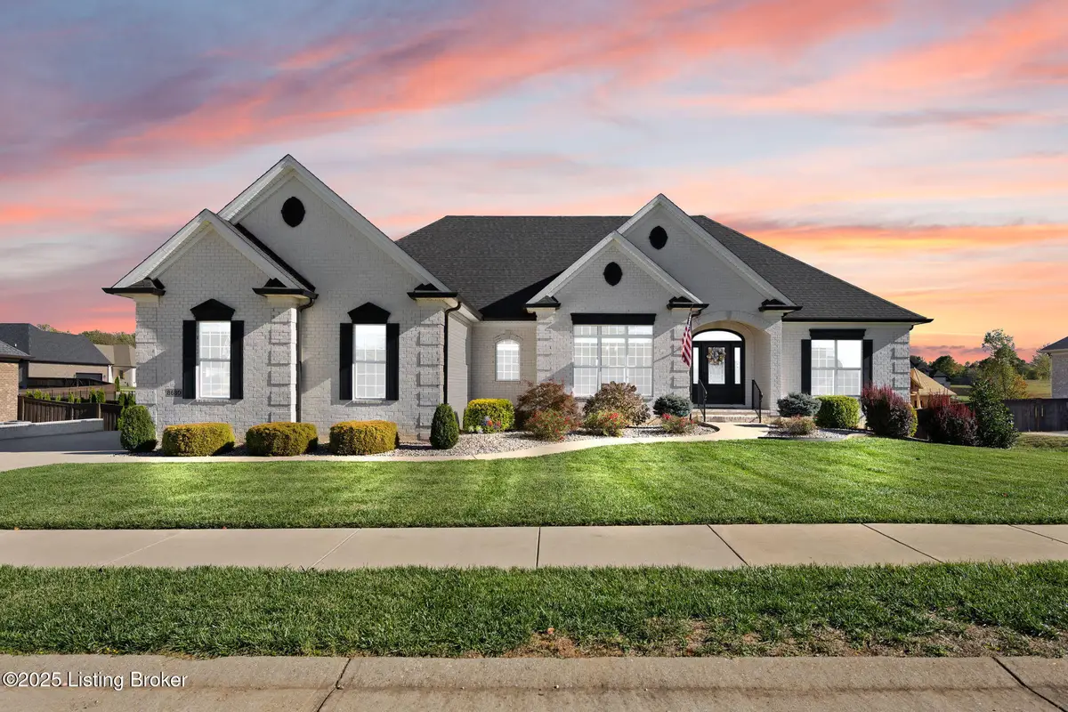 8680 Drakes Blvd, Alvaton, KY 42122 - Image #1