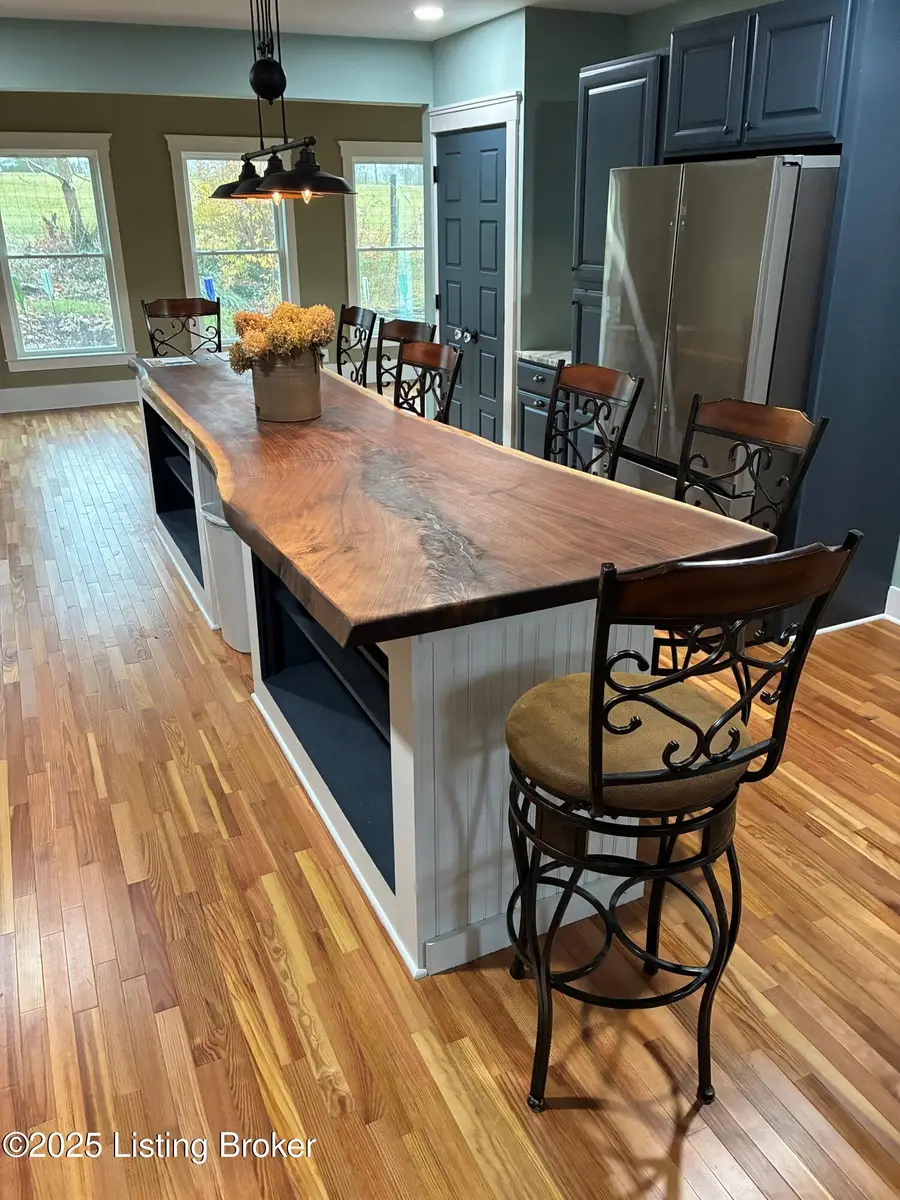 10839 Cropper Rd, Pleasureville, KY 40057 - #2