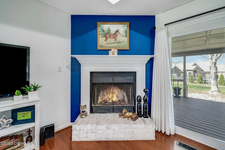 528 Navaho Rd, Shelbyville, KY 40065 - Image #3