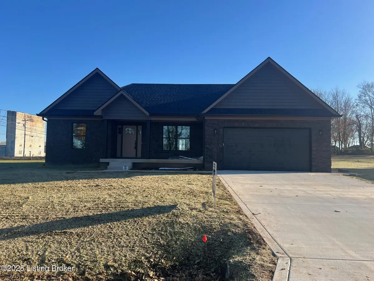 101 Hidden Valley Dr, Bardstown, KY 40004 - Image #1