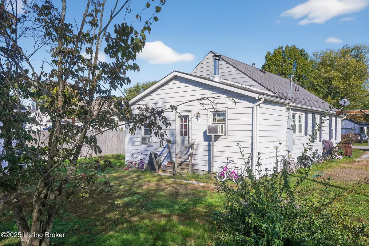 106 Shearin Ave, Danville, KY 40422 - Image #1