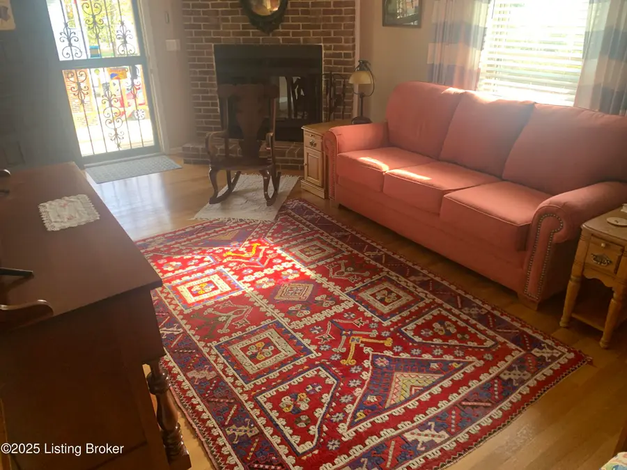 3031 Fordhaven Rd, Louisville, KY 40214 - Image #3