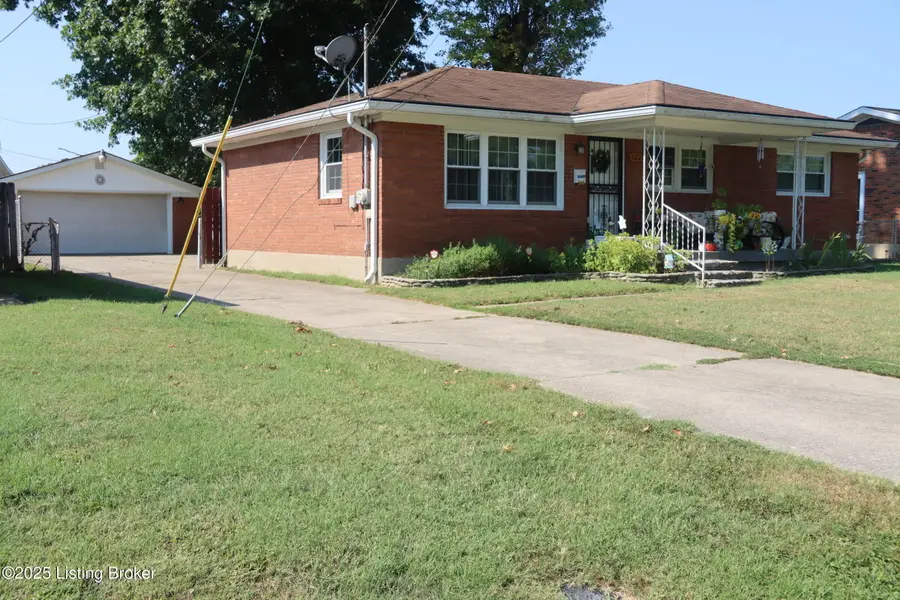 5220 Skylight Dr, Louisville, KY 40258 - Image #3