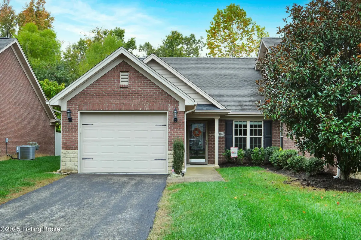 6704 Renate Rd, Louisville, KY 40291 - Image #1