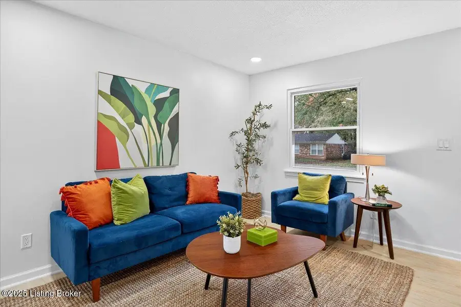 10913 Altsheler Pl, Louisville, KY 40229 - Image #3