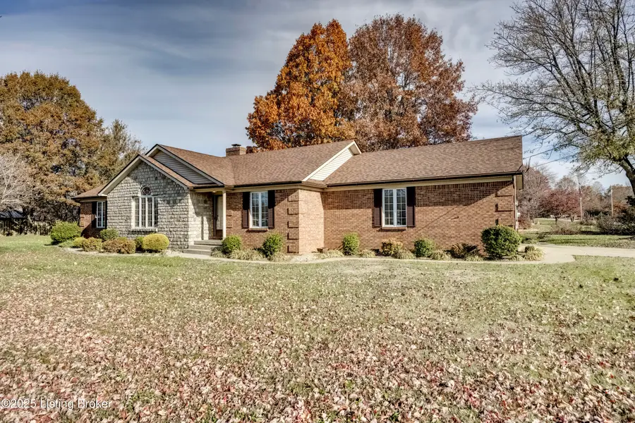 101 Highland Dr, Bardstown, KY 40004 - Image #2