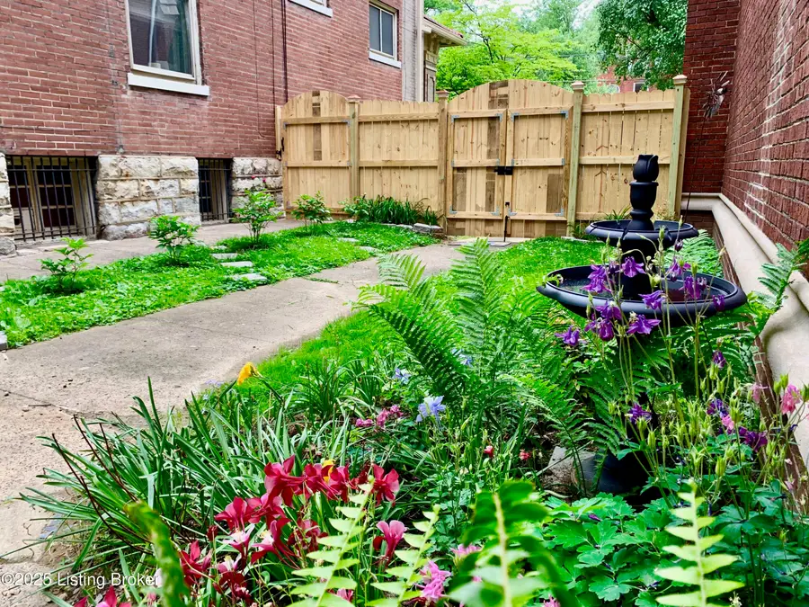 100 W Ormsby Ave, Louisville, KY 40203 - Image #3