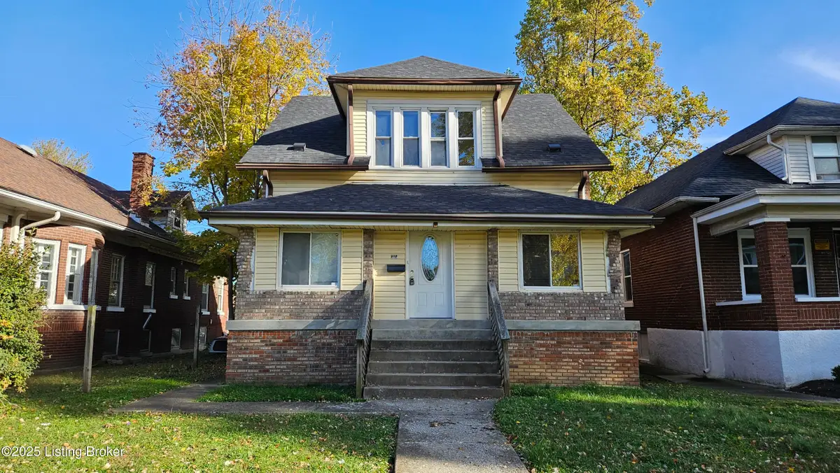 315 S Shawnee Terrace, Louisville, KY 40212 - Image #1