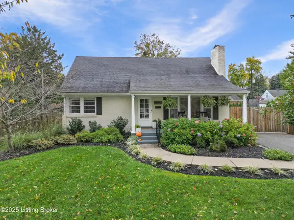 8806 Perry Rd, Lyndon, KY 40222