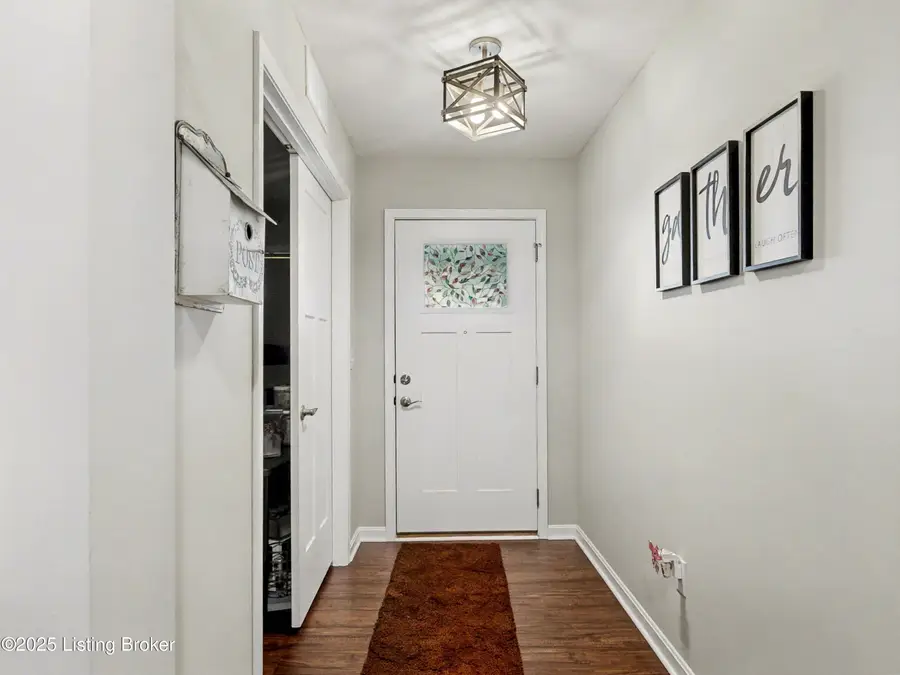 367 Copper Creek Dr, Mount Washington, KY 40047 - Image #3