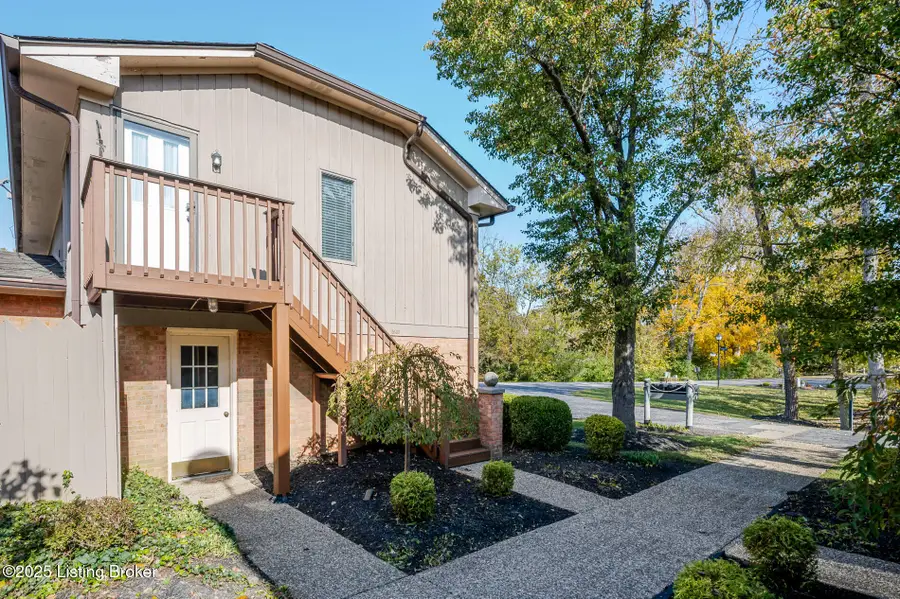 5560 Forest Lake Dr, Prospect, KY 40059 - Image #3