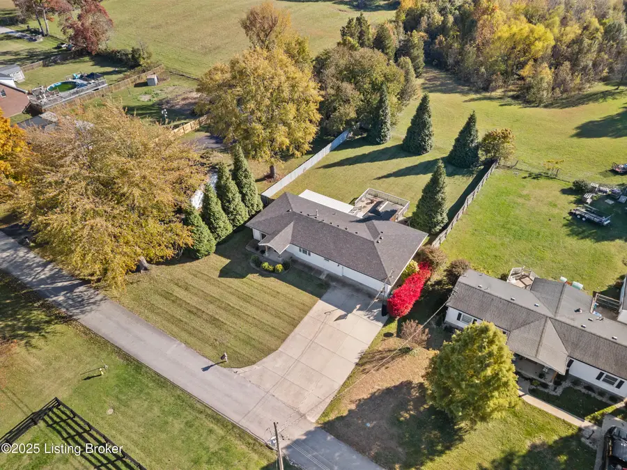 7408 Mayrow Dr, Louisville, KY 40291 - Image #3