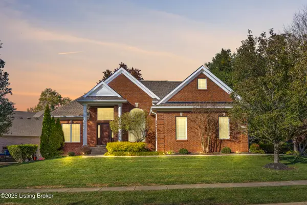 14819 Huntridge Cir, Louisville, KY 40245