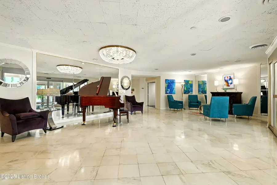 5100 Us Hwy 42 #211, Louisville, KY 40241 - Image #2