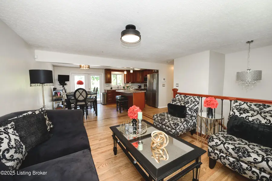 5513 Antle Dr, Louisville, KY 40229 - Image #3