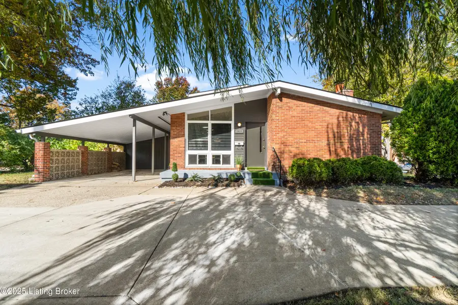 2855 Hikes Ln, Louisville, KY 40218 - Image #3