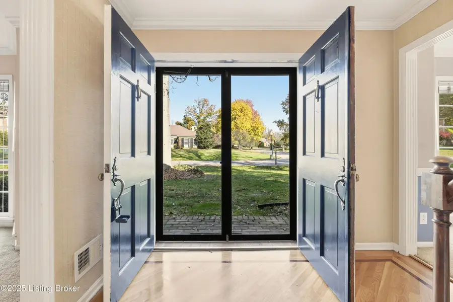 7006 Fox Harbor Rd, Prospect, KY 40059 - Image #2