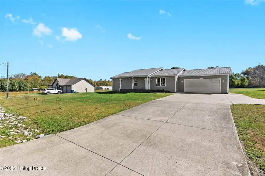 81 Jo Jo Lane Ln, Buffalo, KY 42716 - Image #2