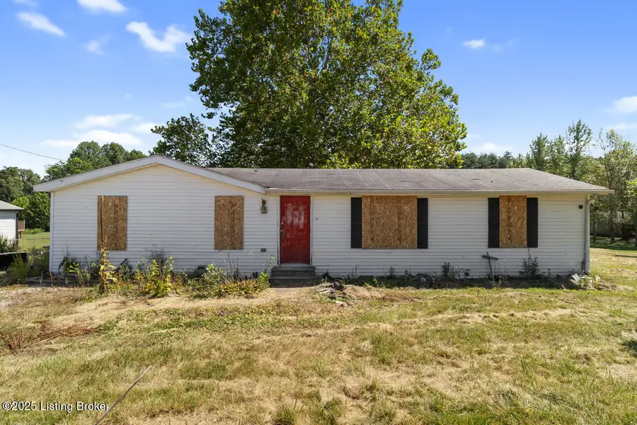 24412 Boyer Rd, New Washington, IN 47162 - Image #3