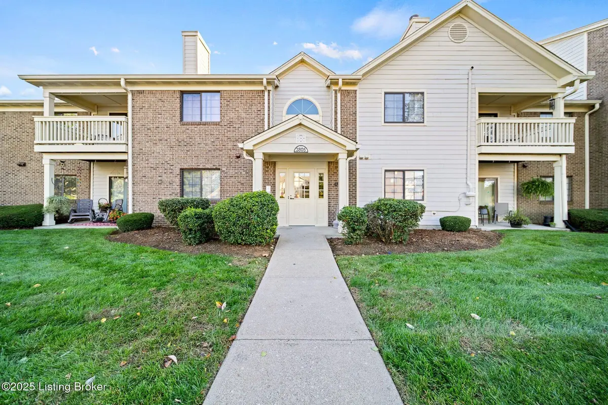 3805 Yardley Ct #UNIT 207, Louisville, KY 40299 - Image #1