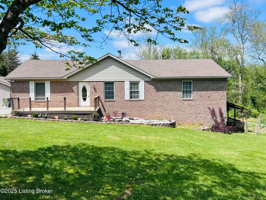 106 Kaimi Ct, Brandenburg, KY 40108 - Image #2