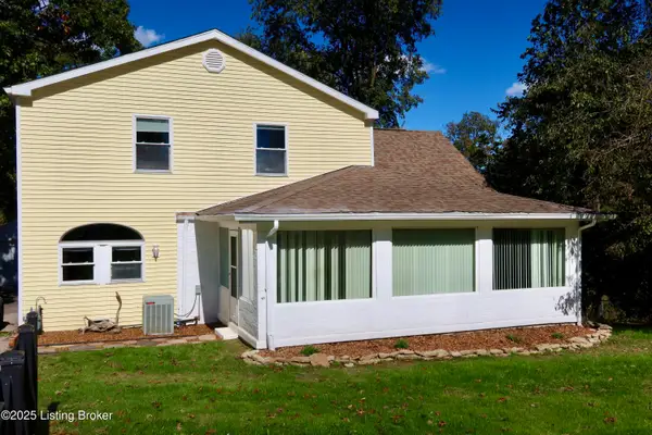 10011 Fern Creek Rd, Louisville, KY 40291