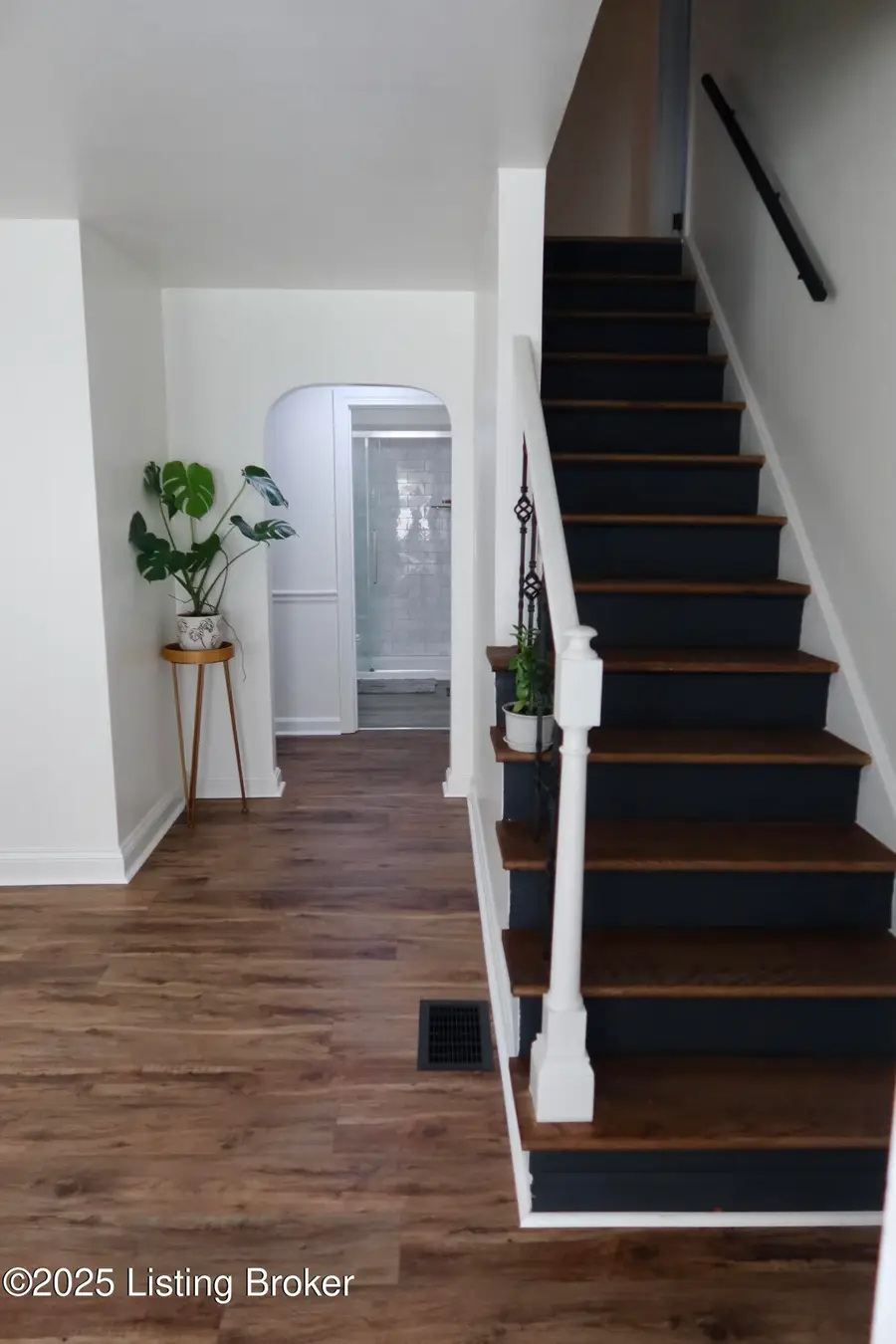 10011 Fern Creek Rd, Louisville, KY 40291 - Image #2