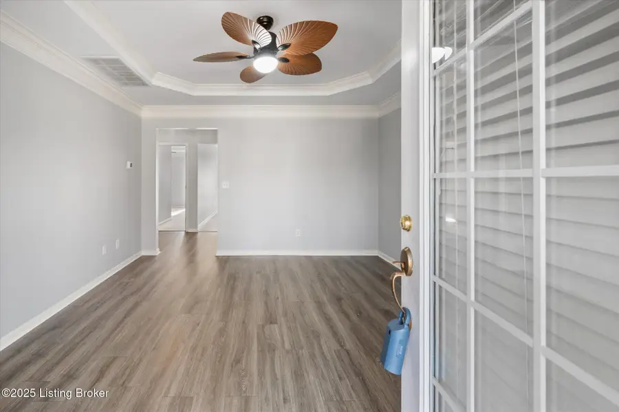 10004 Chenoweth Vista Way, Louisville, KY 40299 - Image #2