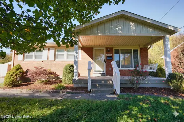 7406 Ronan Dr, Louisville, KY 40258