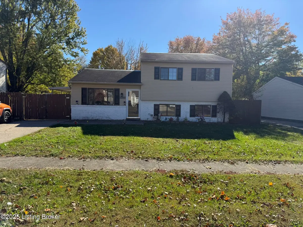 5508 Hasbrook Dr, Louisville, KY 40229 - Image #1