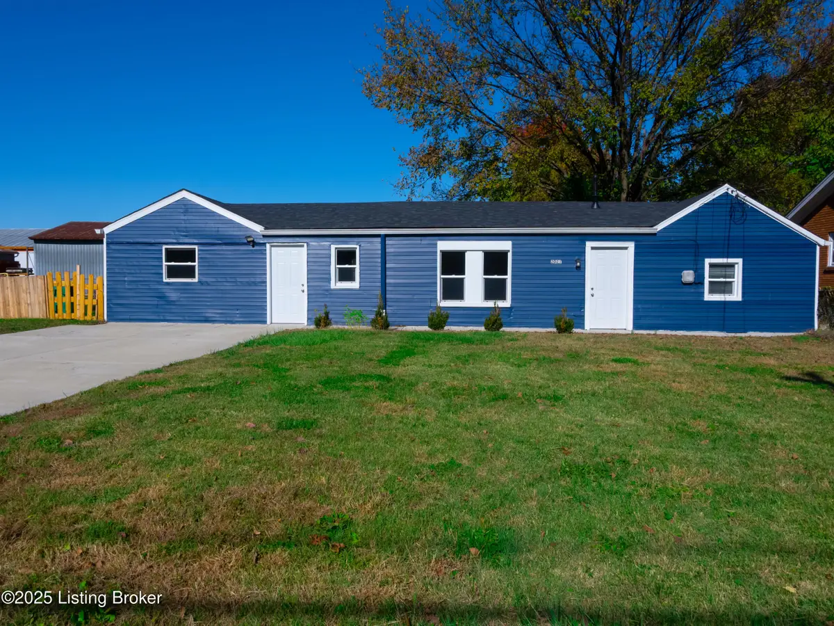 2021 Appleton Ln, Louisville, KY 40216 - Image #1