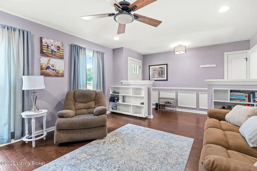 87 Arlington Dr, Shelbyville, KY 40065 - Image #2