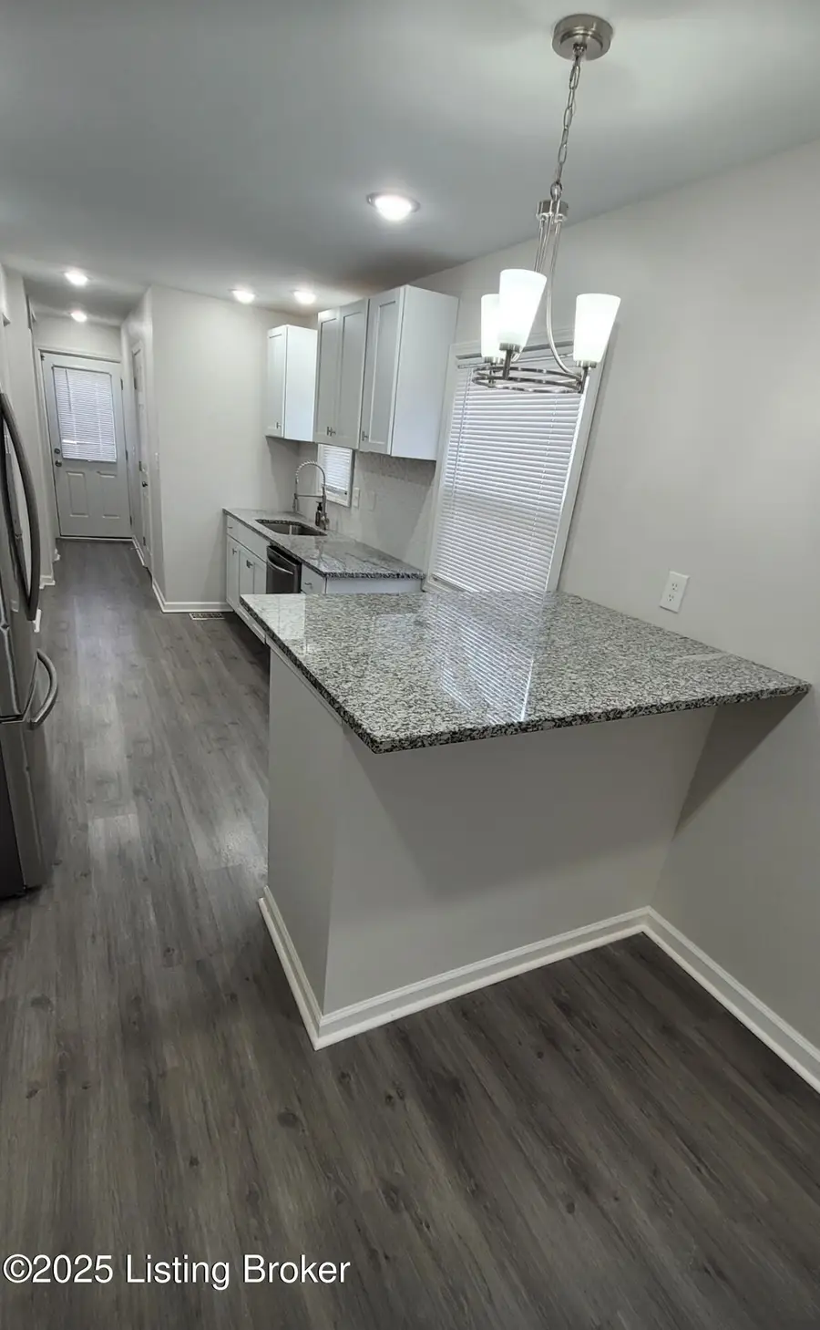 116 N 38th St, Louisville, KY 40212 - Image #3