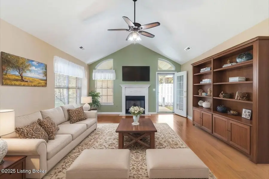 8701 Lough Dr, Louisville, KY 40291 - Image #3