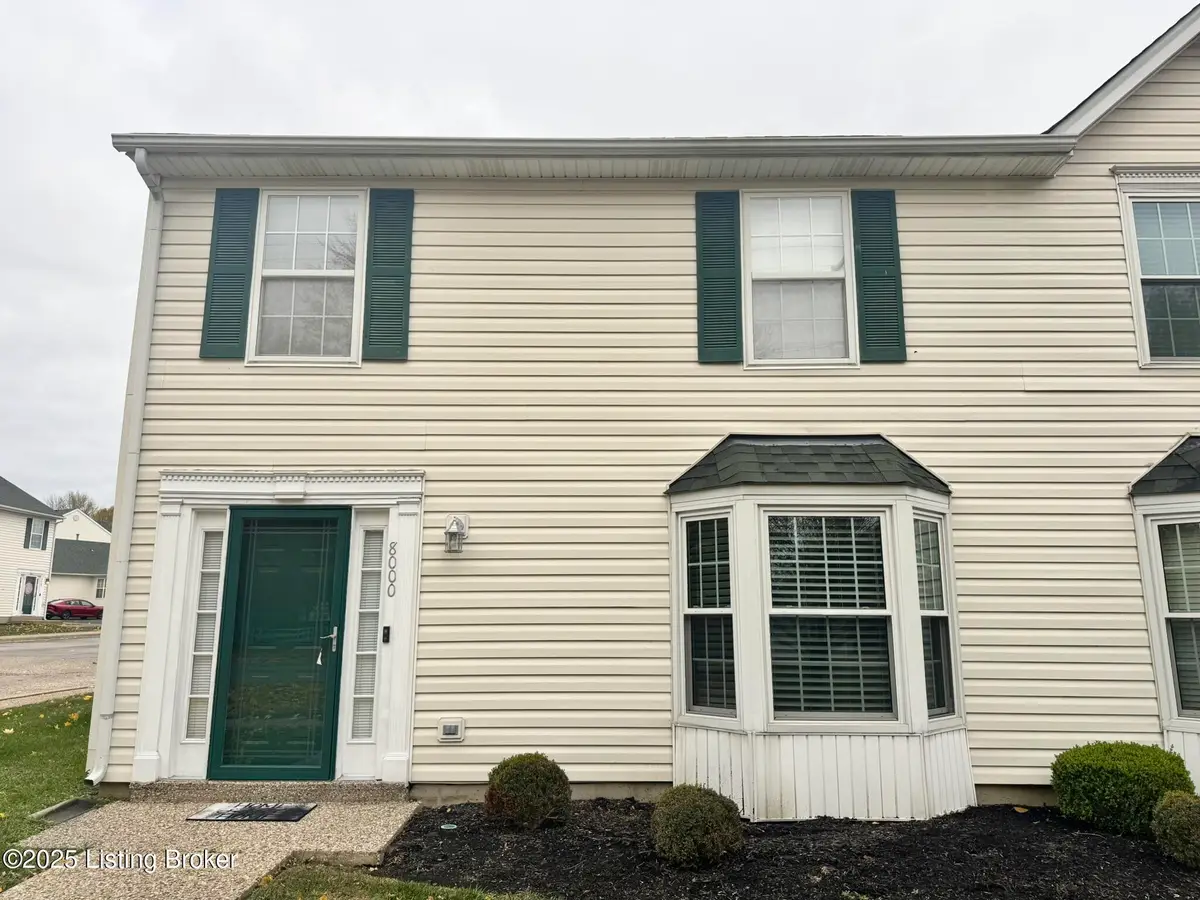 8000 Aspen Green Ln, Louisville, KY 40291 - Image #1