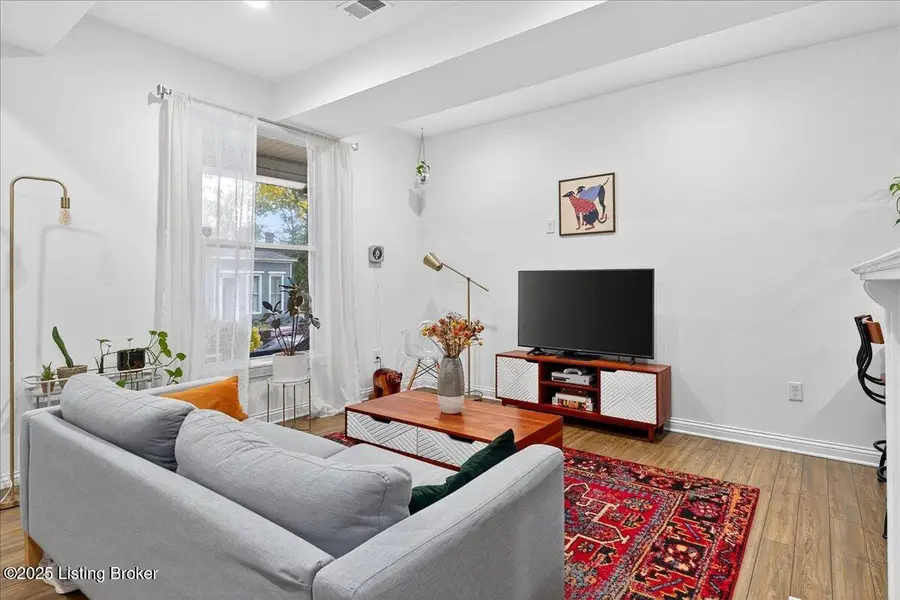 417 Camp St, Louisville, KY 40203 - Image #3